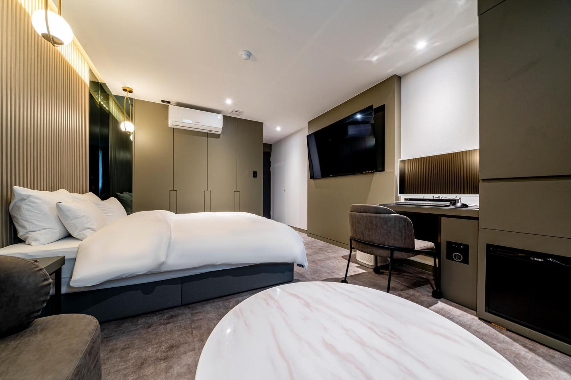 Urban Brown Hotel Chungju City Hall Dış mekan fotoğraf